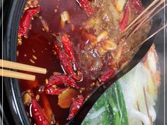 -灌县老妈砂锅串串香(万科红生活广场店)