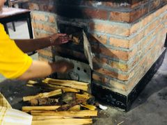 -粘豆包柴火铁锅炖