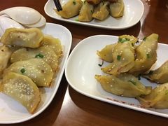 -小姜锅贴(凤凰街店)