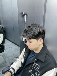 -米可造型烫发染发