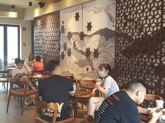 大堂-星巴克臻选(成都宽窄巷子店)