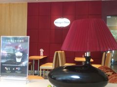 大堂-星巴克(无锡东方商厦店)