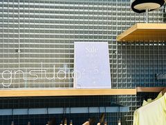 -王府井奥莱棋盘山小镇