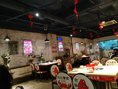 大堂-休记光头香辣蟹干锅店(衣冠庙店)