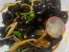 双椒秋葵木耳-嘉厨小馆(宜山路店)