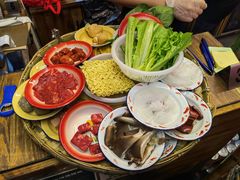-文立新·秤盘麻辣烫(天通苑店)