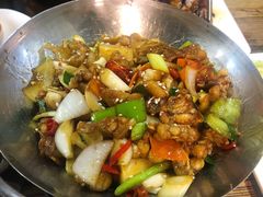 干锅牛蛙-朋友圈概念餐厅(象山万达广场店)