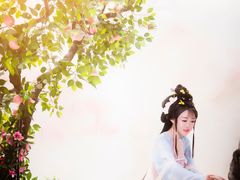 -九月鹰飞汉服摄影工作室