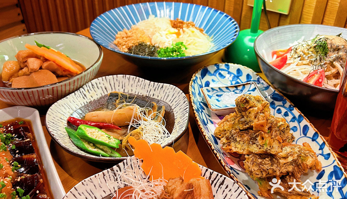 发现食物的99种味道｜今天吃了一大碗冲绳炖肉拌饭
