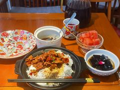 -鸽舞笙平金牌烧鸽子·融合菜(鲁谷店)