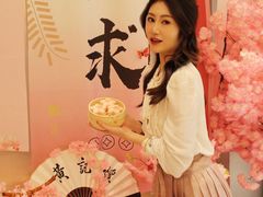 -黄记煌三汁焖锅(新佳丽江汉路店)