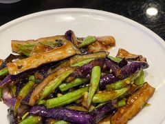 -皇城根·烤鸭·鱼头·家常菜(欧亚大观乐活城店)