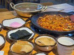 -红辣椒八爪鱼特色韩国料理专门店(远景路旗舰店)