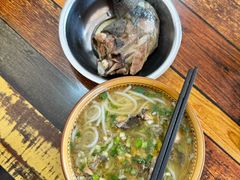 -正宗李家土鸡米线店