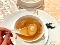 滋补鲍鱼香螺炖竹丝鸡-8餐厅(新葡京酒店)