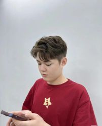 -H·Y HAIR SALON烫发·染发·造型