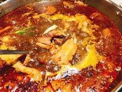 -红顶老汉烧鸡公羊蝎子火锅(学士街店)