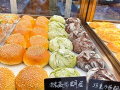 -Dough&Joe团憩(瑞虹天地月亮湾店)