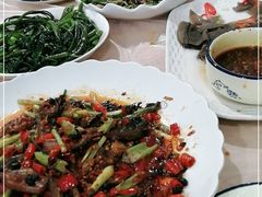 -洪霞餐馆