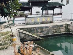 -丝绸小镇荻港古村