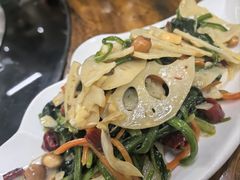 -农家乐大锅台铁锅炖(四流中路店)