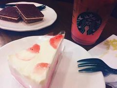 -星巴克(武汉欧利新天地店)