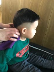 -TWOFACE 双面理发馆