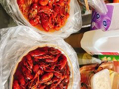 -扒虾小妹儿麻辣海鲜(宏图街店)