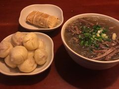 -佬钱湾仔(衣裳街店)