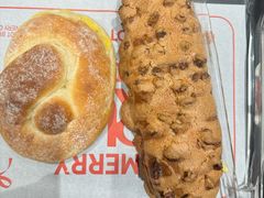 -HOT CRUSH趁热集合·现烤面包(环球港店)