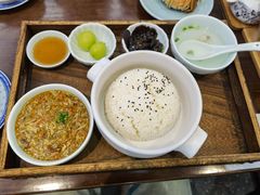 -蟹上黄·蟹黄面·江南糖水(人民广场店)
