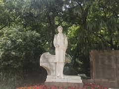 -静安公园(静安寺街道)