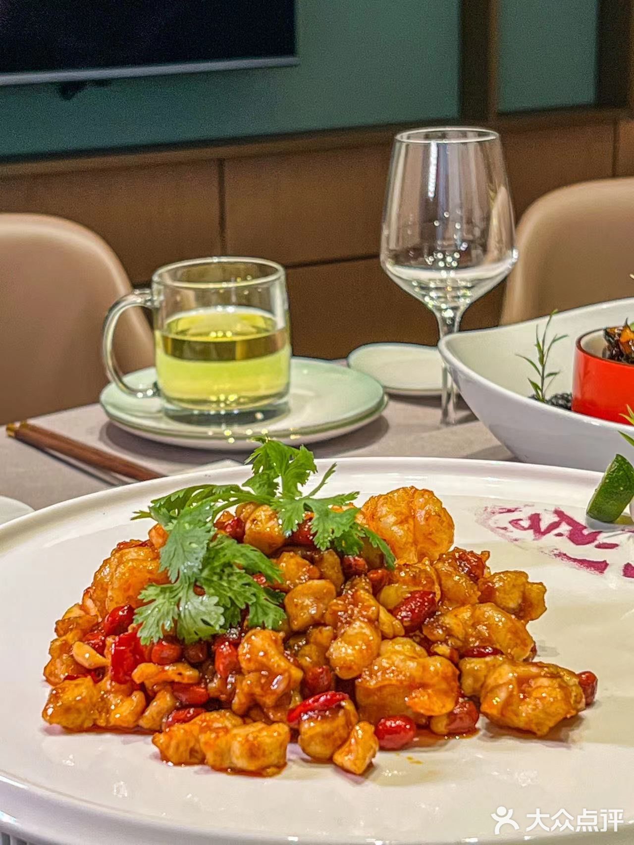 “只要jiao”嘦大肚皮｜吃这家店还能学会个生僻字