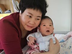 -爱月宝月嫂·育儿嫂