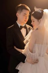 -蒙太奇婚纱摄影(万达店)