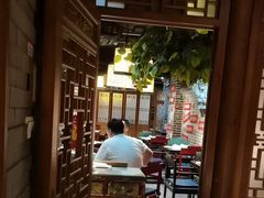 -京味斋·北京烤鸭(北京南站洋桥店)