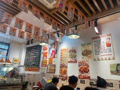 -柳州肥姨妈大骨螺蛳粉(江宁万达店)
