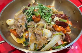 Dreamy Chicken Wing Pot