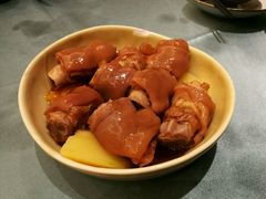 -沙龙酒家