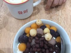 -堂屋糖水店(愚园店)