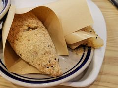 -正南齐北·老街糯米团(洪崖洞店)