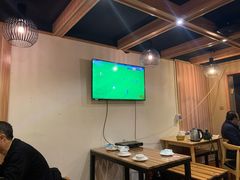 大堂-聚首堂·特色小吃·肘子(什刹海德胜门店)