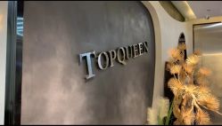 -TOP HAIR SALON
