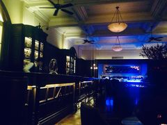 -LONG BAR 廊吧(外滩华尔道夫酒店)