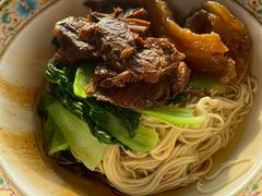 -金杨拉面王小吃面馆·牛三宝面·红烧牛肉粉