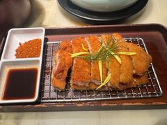 -吴越荣记苏州菜·松鼠桂鱼 100% 活鱼现做(月光码头店)