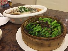 -江南大酒店·地道正宗有锅气的江西菜(中华北大街店)