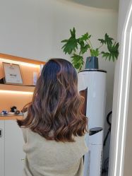 -初心HAlRSALON烫染接发