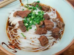 红烧牛肉粉-刘聋子粉馆(张家界总店)