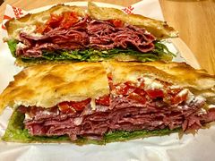 小红帽三明治-OUR Bakery(中海环宇荟店)